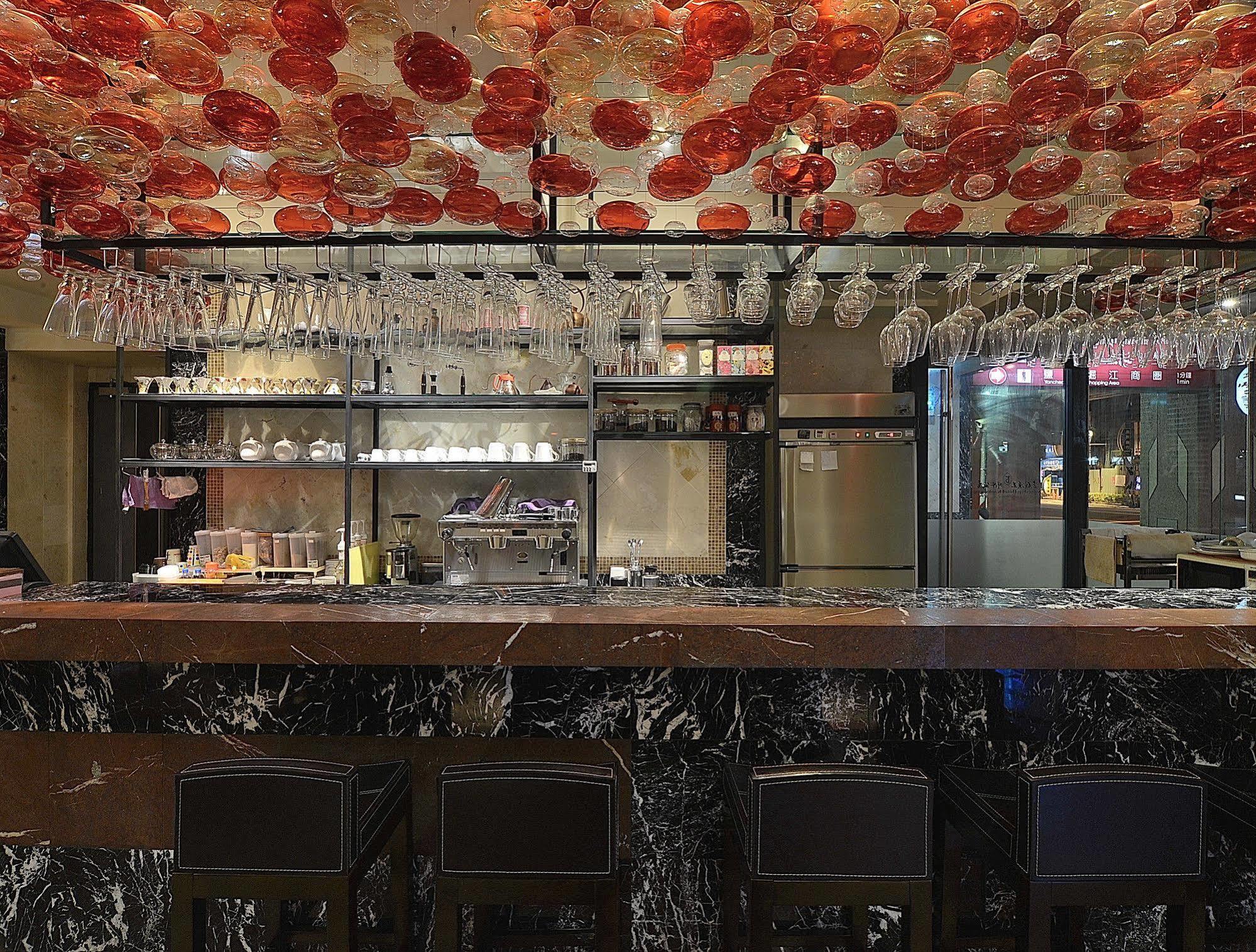 Kingship Hotel Kaohsiung Inter Continental Εξωτερικό φωτογραφία